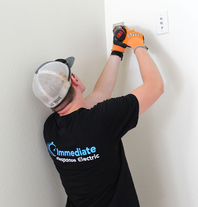Landon - Outlet Install image